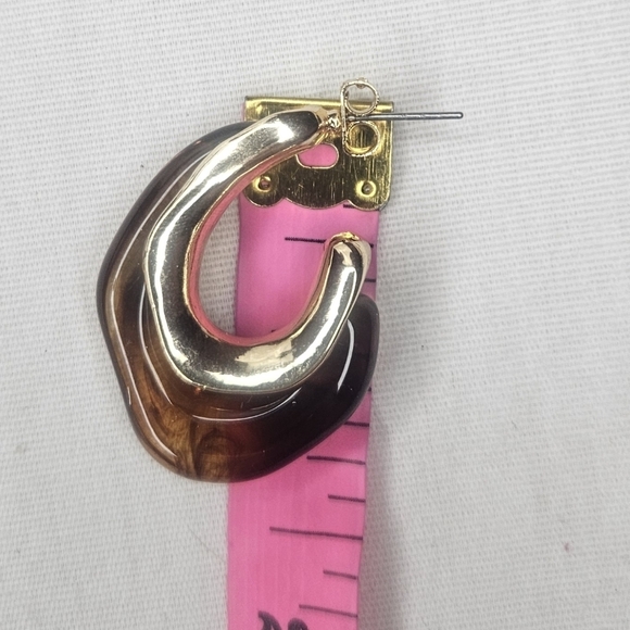 A New Day Gold And Warm Amber Huggie Earrings Vintage 80s Style Bold Chunky NWT - Picture 8 of 10